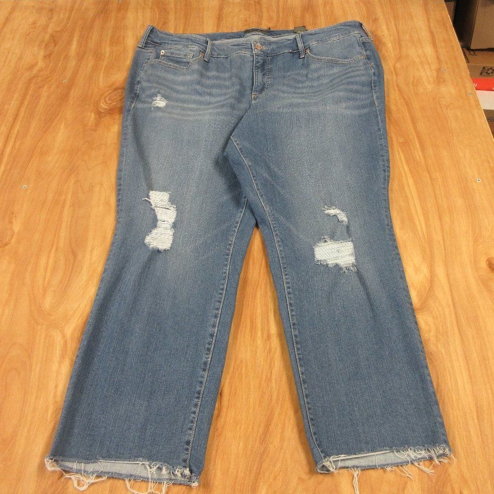 TORRID Perfect Boyfriend Ankle Mid-Rise Jeans Size 22W Ripped Stretch Denim NWT - Picture 2 of 16